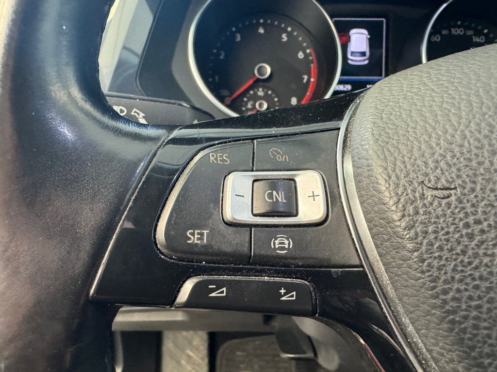 2019 Volkswagen Tiguan Comfortline in Boucherville, Quebec - 7 - w1024h768px