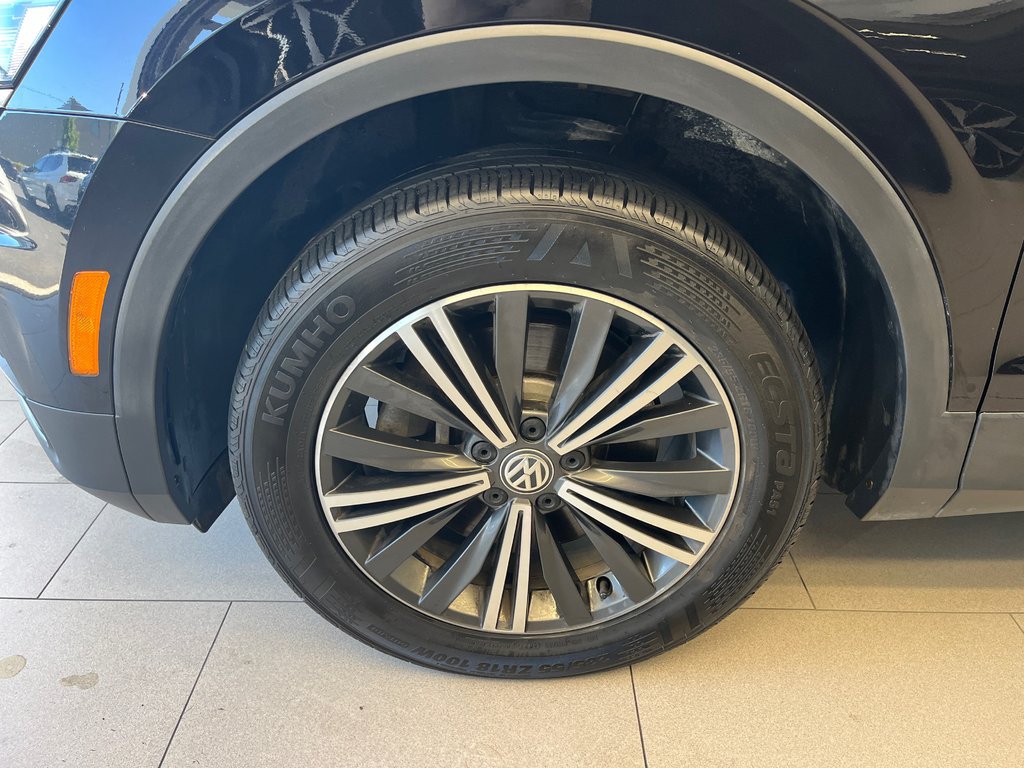 2019 Volkswagen Tiguan Highline in Boucherville, Quebec - 30 - w1024h768px