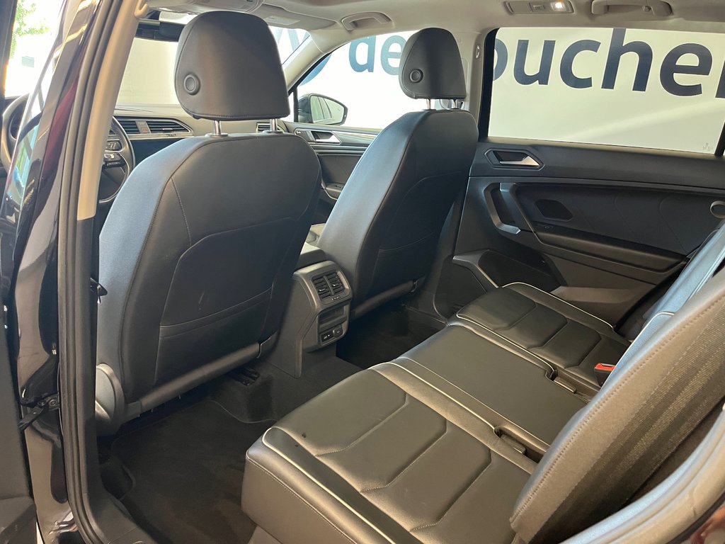 2019 Volkswagen Tiguan Highline in Boucherville, Quebec - 22 - w1024h768px