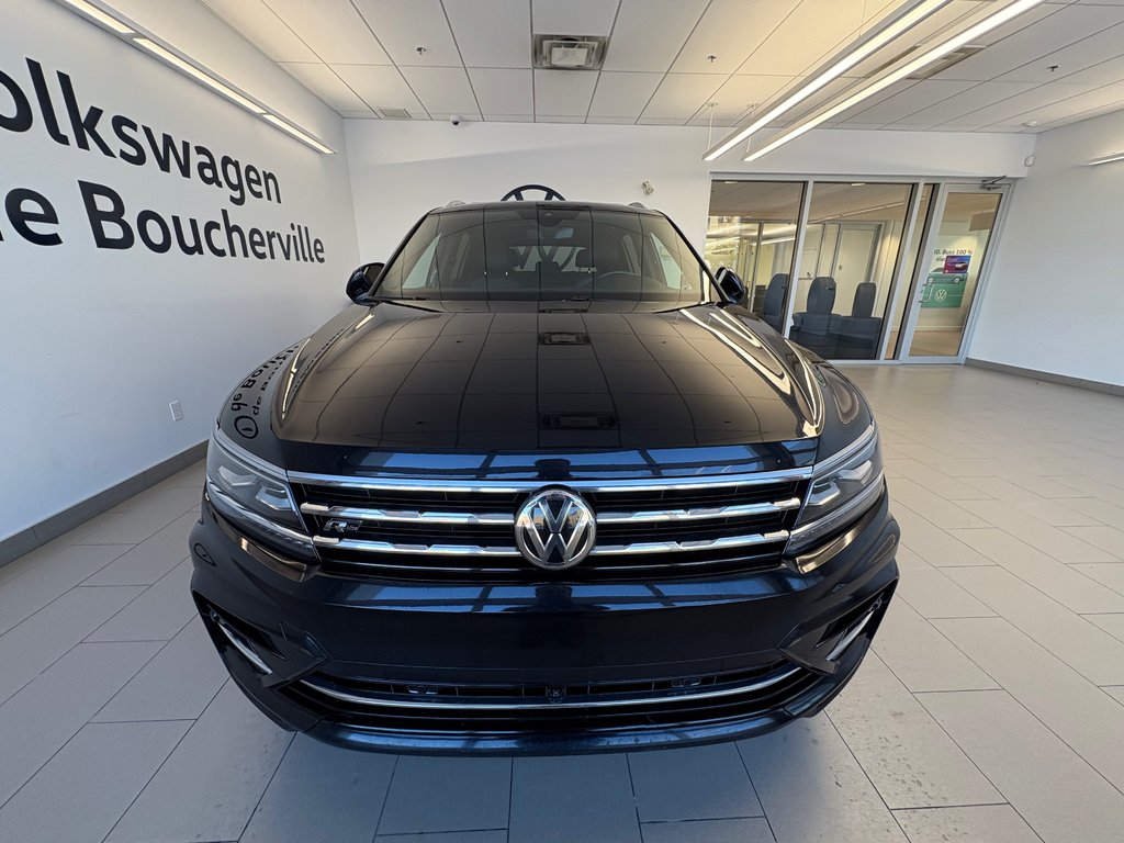 2019 Volkswagen Tiguan Highline in Boucherville, Quebec - 3 - w1024h768px