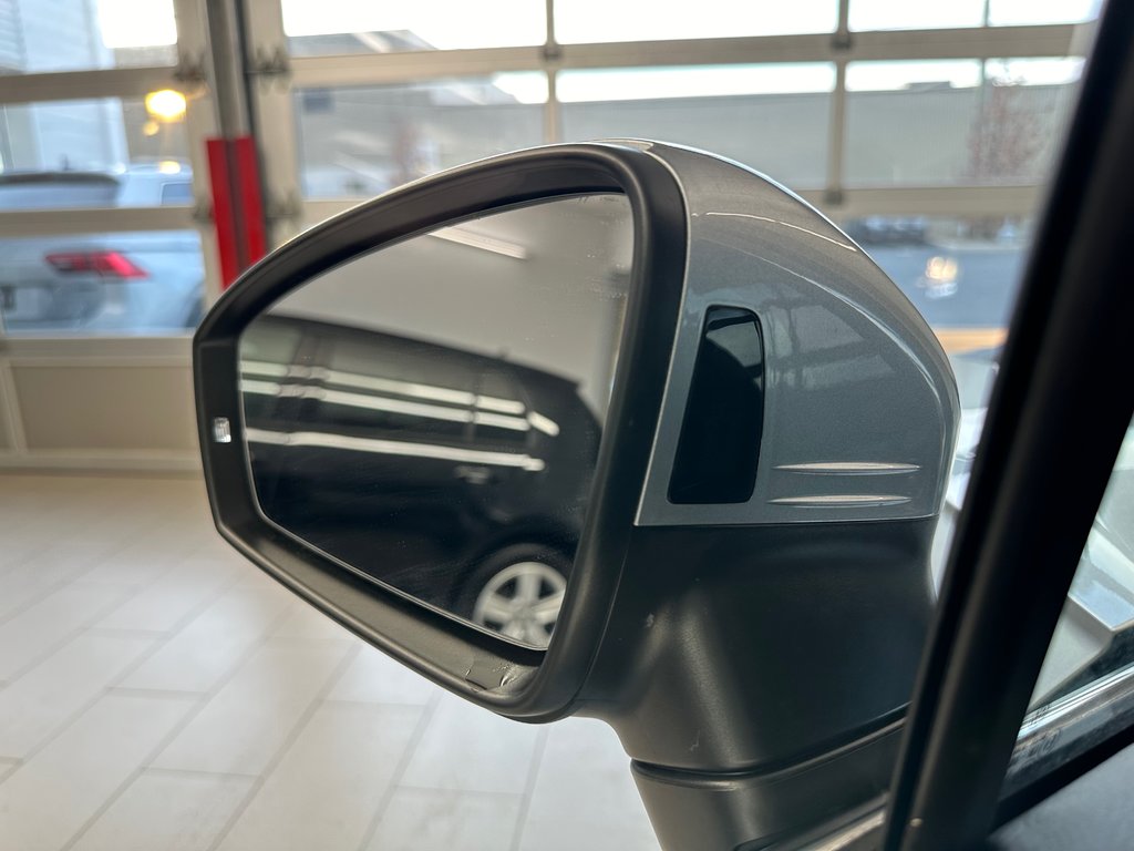 Volkswagen Tiguan COMFORTLINE 2020 à Boucherville, Québec - 18 - w1024h768px