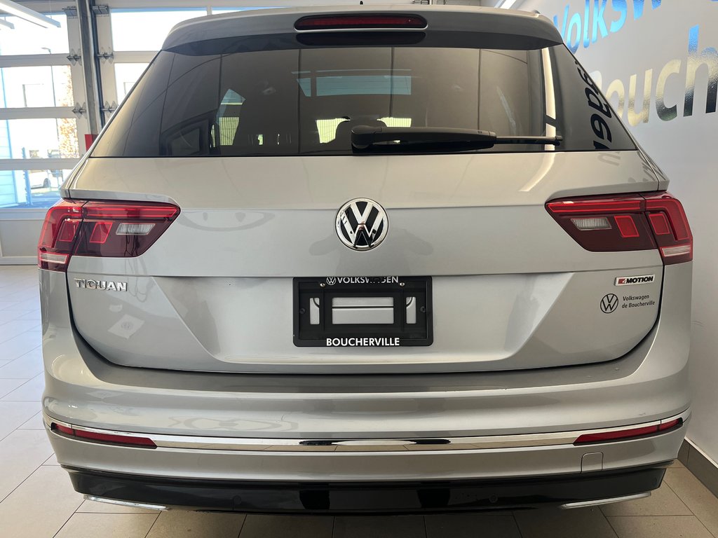 2021 Volkswagen Tiguan Highline in Boucherville, Quebec - 3 - w1024h768px