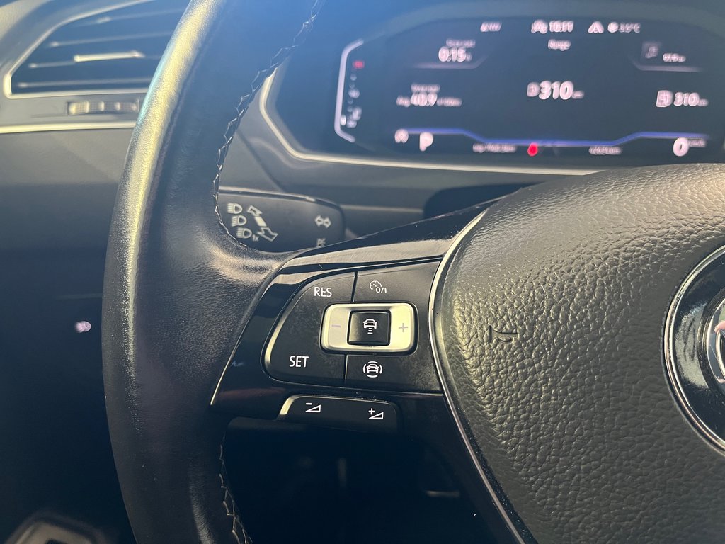 2021 Volkswagen Tiguan Highline in Boucherville, Quebec - 18 - w1024h768px