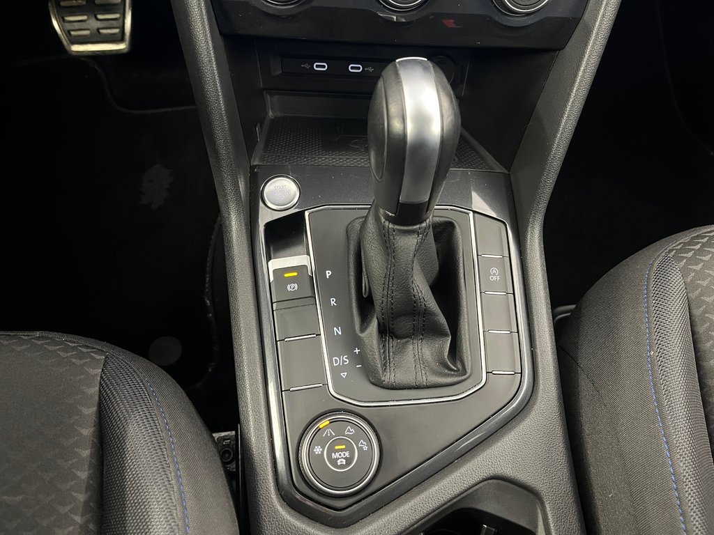 2021 Volkswagen Tiguan UNITED COMFORTLINE in Boucherville, Quebec - 27 - w1024h768px