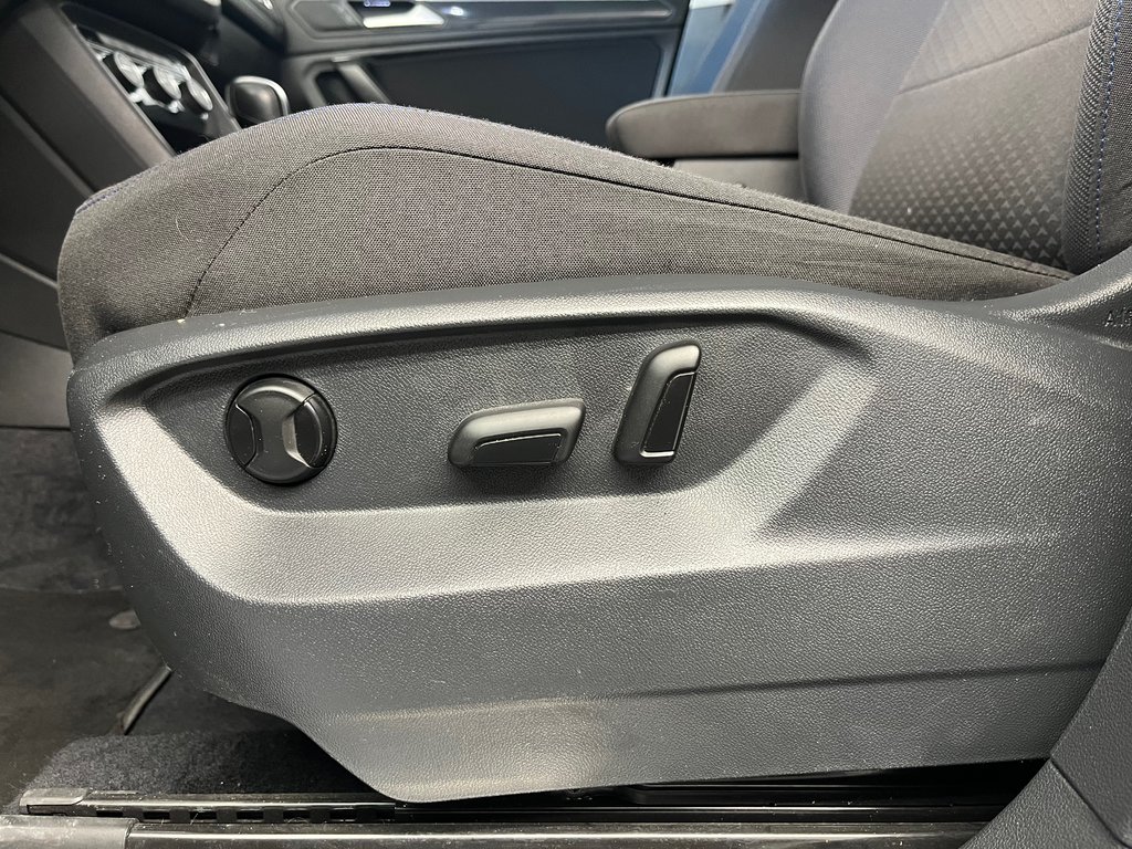 2021 Volkswagen Tiguan UNITED COMFORTLINE in Boucherville, Quebec - 30 - w1024h768px