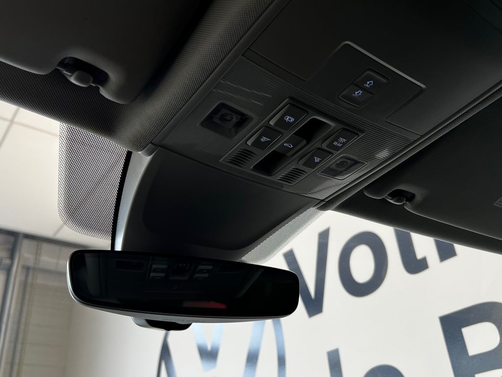 Volkswagen Tiguan Highline 2021 à Boucherville, Québec - 23 - w1024h768px