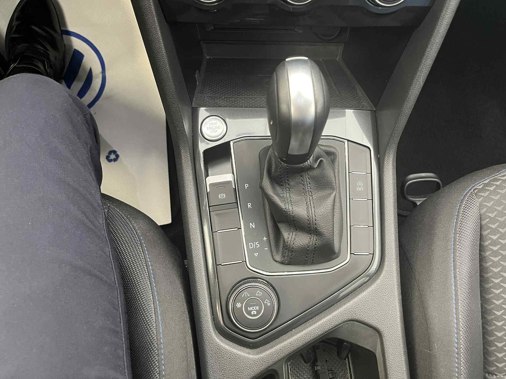 2021 Volkswagen Tiguan Comfortline United in Boucherville, Quebec - 25 - w1024h768px