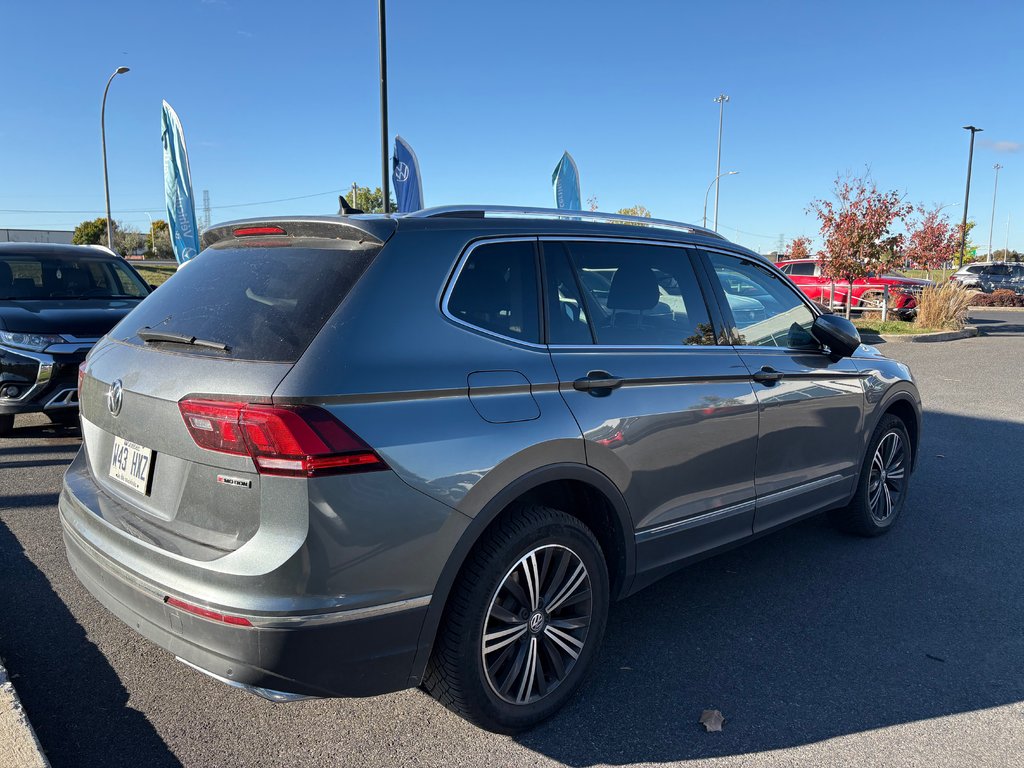 2021 Volkswagen Tiguan Highline in Boucherville, Quebec - 5 - w1024h768px