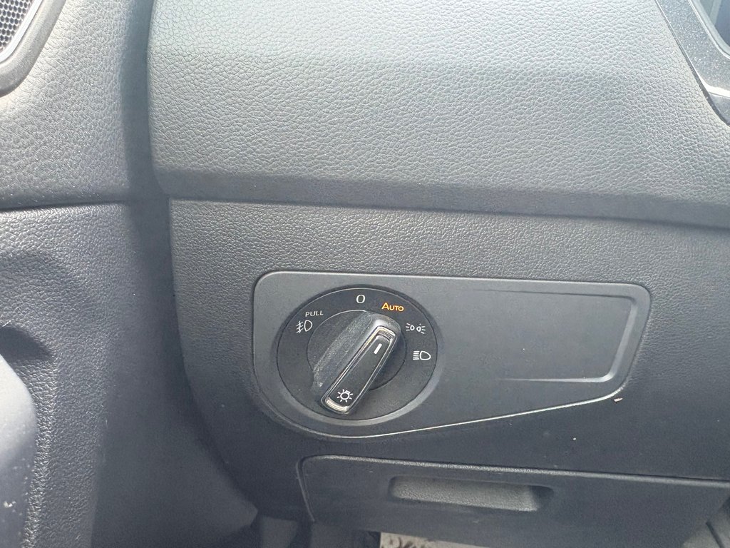 2021 Volkswagen Tiguan HIGNLINE TOIT PANO CUIR BAS KM I PROPRIO in Boucherville, Quebec - 13 - w1024h768px