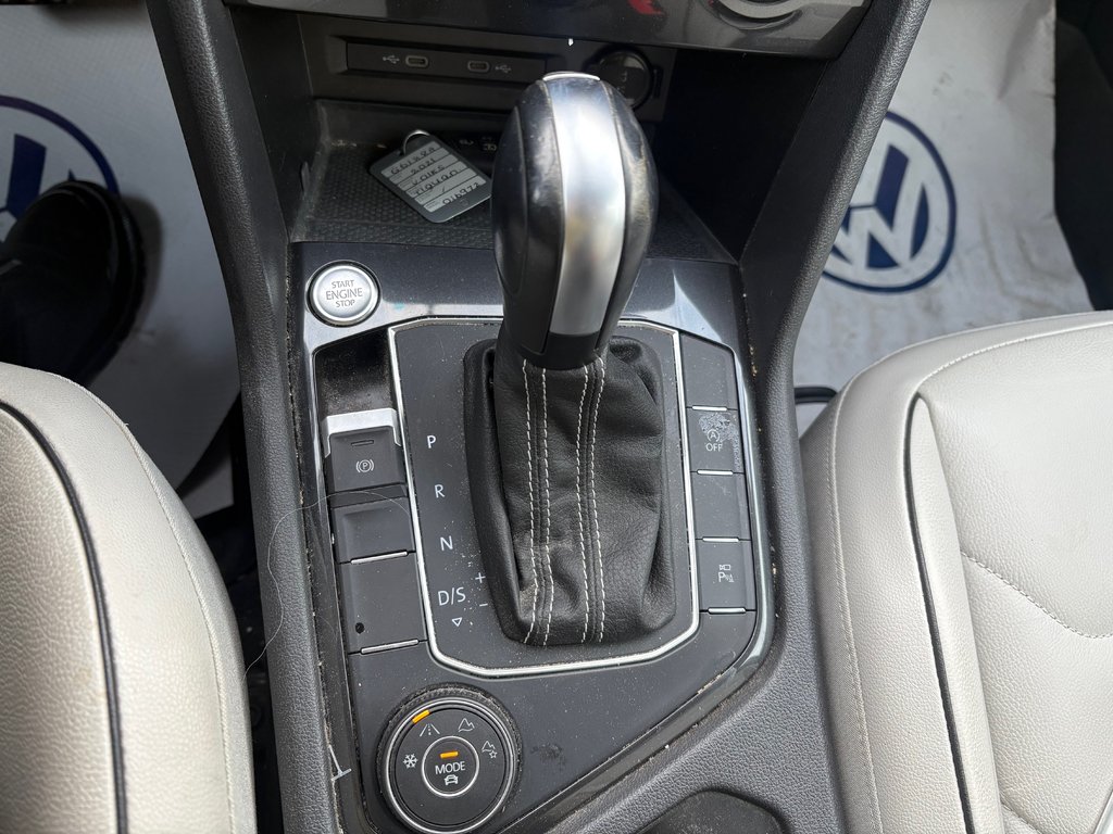 2021 Volkswagen Tiguan HIGNLINE TOIT PANO CUIR BAS KM I PROPRIO in Boucherville, Quebec - 9 - w1024h768px