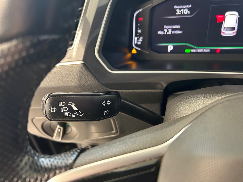 2022 Volkswagen Tiguan Comfortline R-Line Black Edition in Boucherville, Quebec - 33 - w1024h768px
