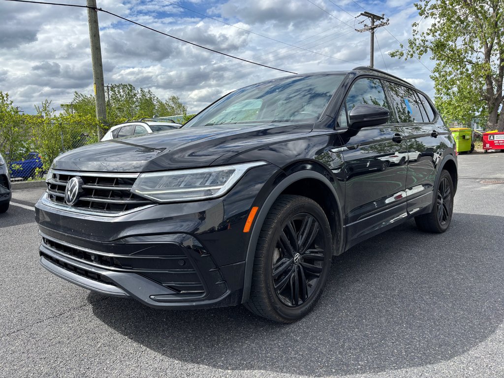 2022 Volkswagen Tiguan Comfortline R-Line Black Edition in Boucherville, Quebec - 1 - w1024h768px