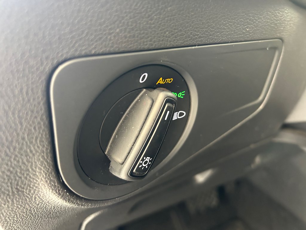 Volkswagen Tiguan TRENDLINE 2022 à Boucherville, Québec - 17 - w1024h768px