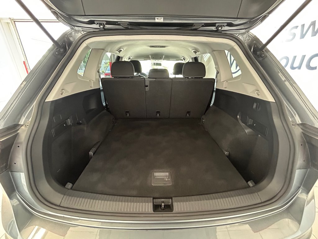Volkswagen Tiguan TRENDLINE 2022 à Boucherville, Québec - 10 - w1024h768px