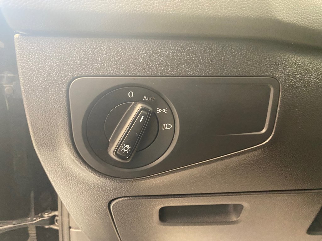 2022 Volkswagen Tiguan TRENDLINE in Boucherville, Quebec - 21 - w1024h768px