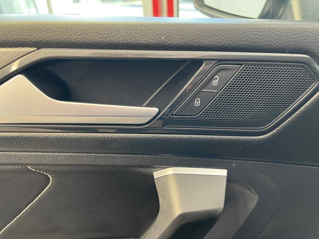 Volkswagen Tiguan Comfortline 2022 à Boucherville, Québec - 12 - w1024h768px