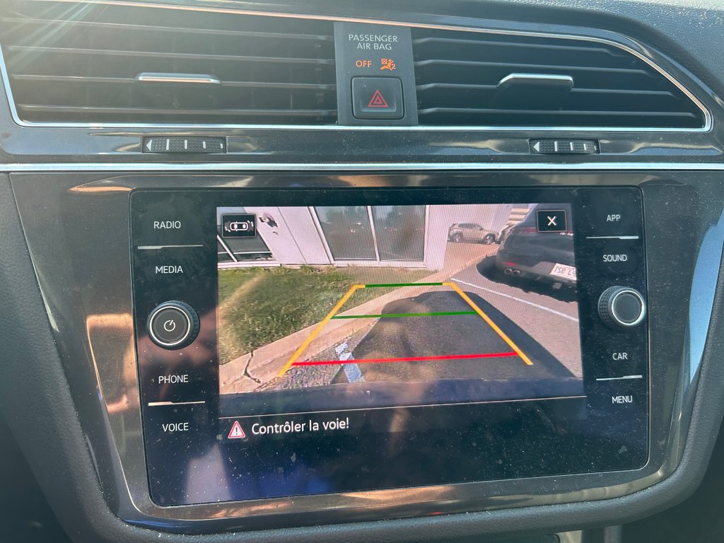 Volkswagen Tiguan Comfortline, 4MOTION,TOIT PANO, AUBAINE 2022 à Boucherville, Québec - 20 - w1024h768px