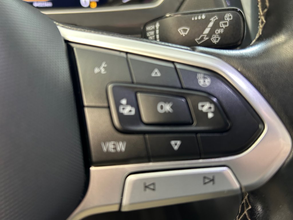 Volkswagen Tiguan HIGHLINE R-LINE 2023 à Boucherville, Québec - 27 - w1024h768px