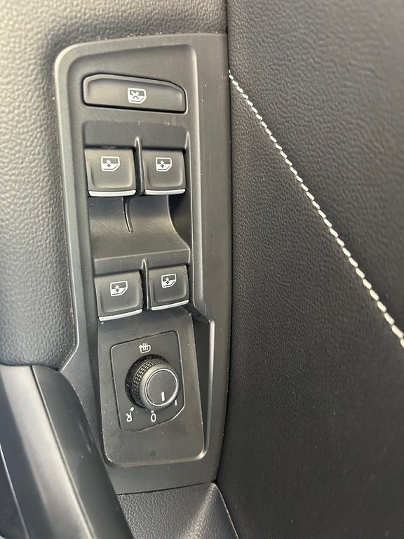 Volkswagen Tiguan COMFORTLINE 2023 à Boucherville, Québec - 19 - w1024h768px