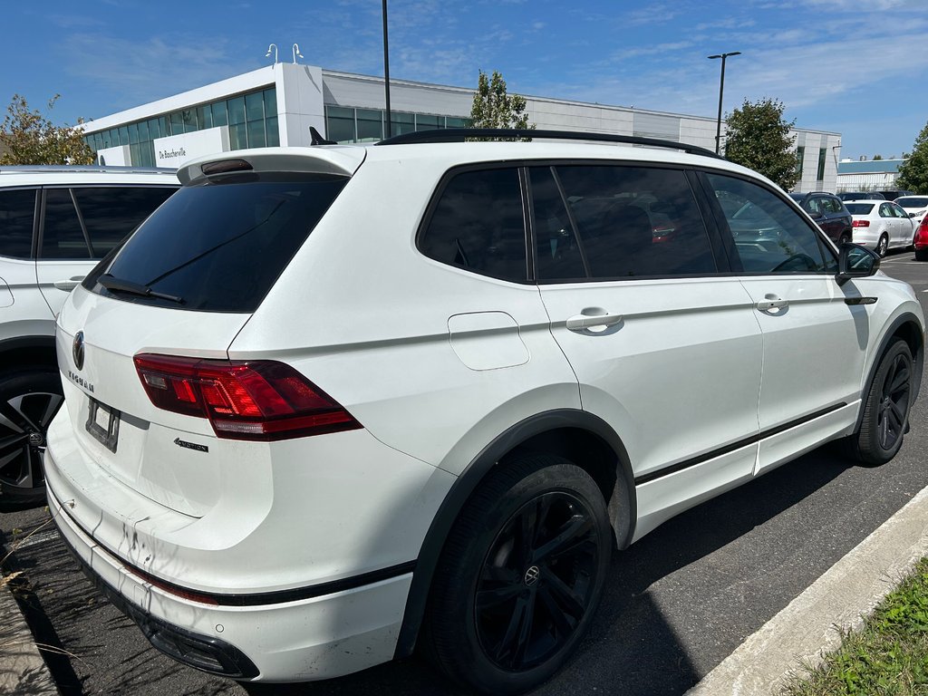 Volkswagen Tiguan Comfortline R-Line Black Edition 2023 à Boucherville, Québec - 5 - w1024h768px