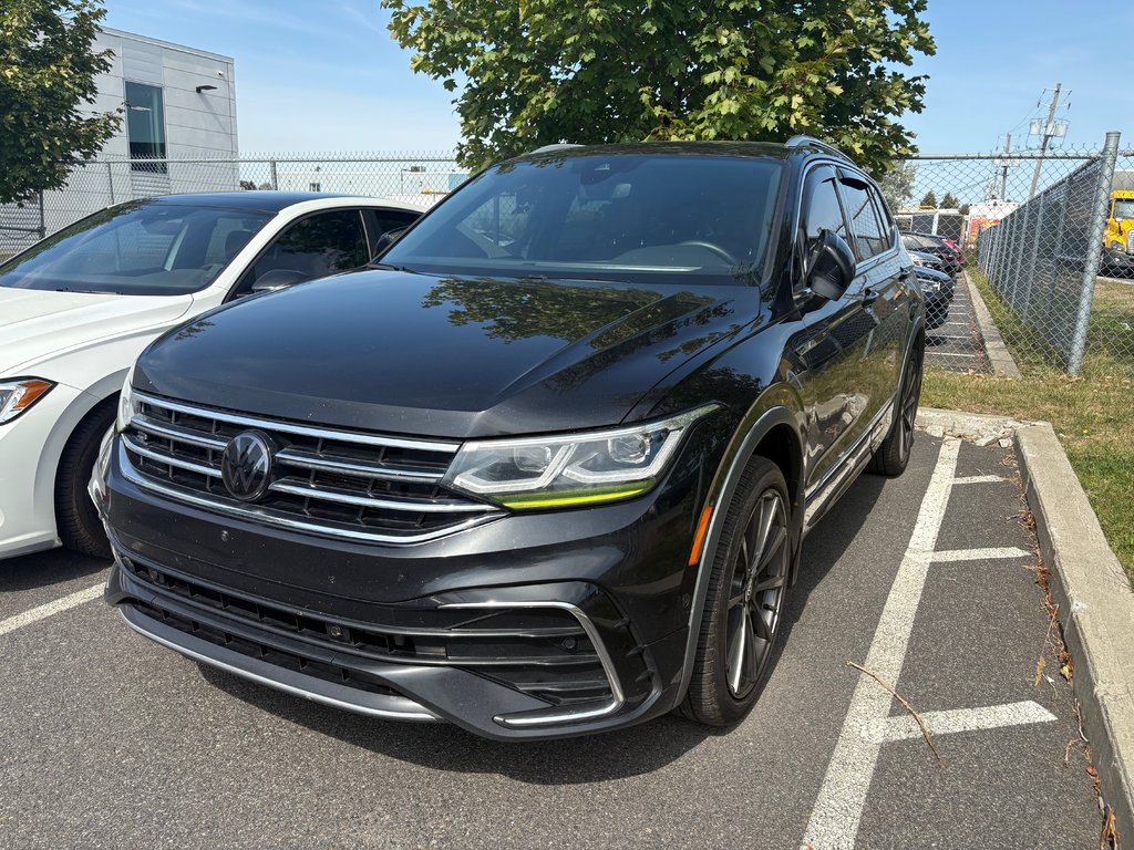 2023 Volkswagen Tiguan Highline R-Line in Boucherville, Quebec - 1 - w1024h768px