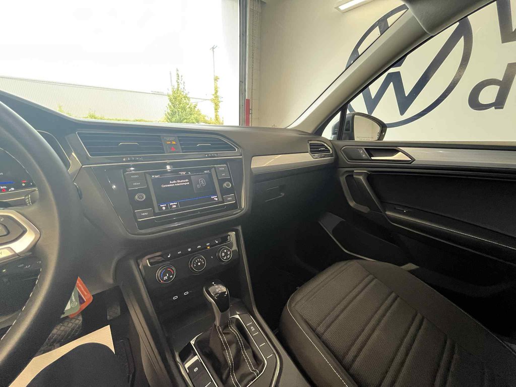Volkswagen Tiguan Trendline 4 Motion 2023 à Boucherville, Québec - 24 - w1024h768px