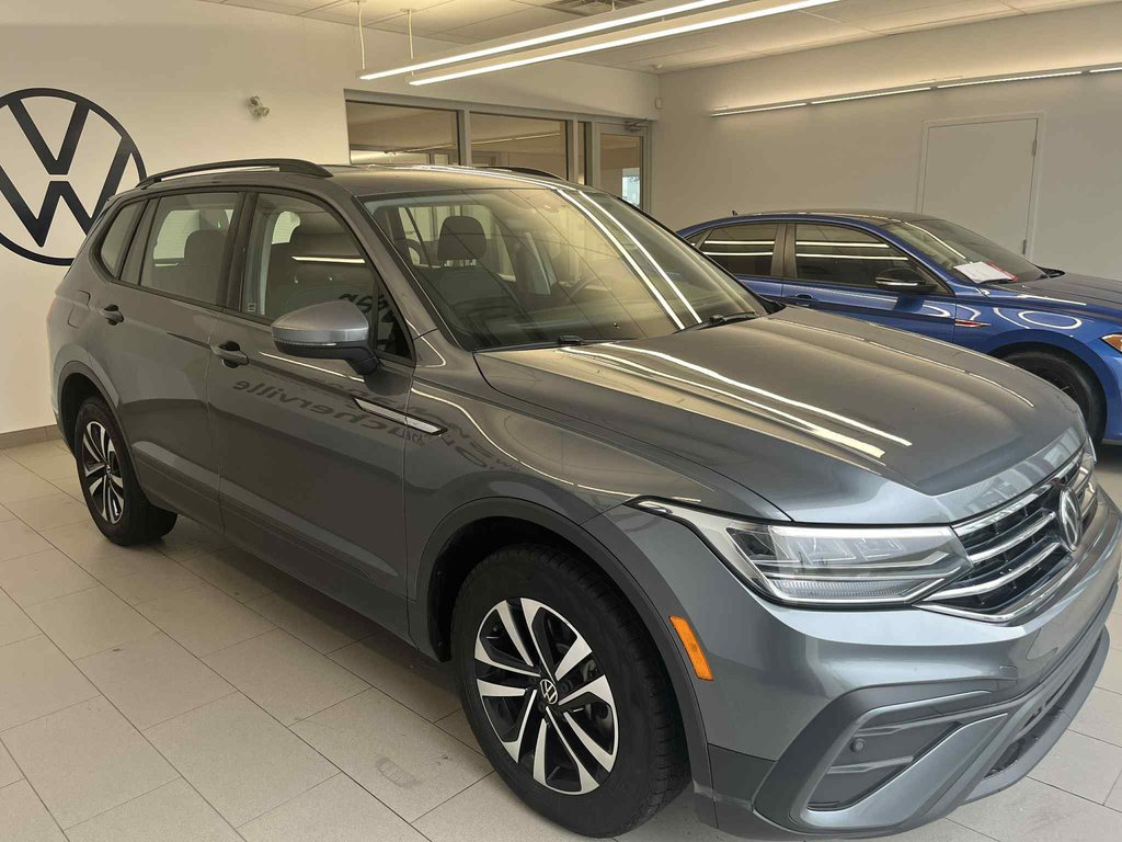 Volkswagen Tiguan Trendline 4 Motion 2023 à Boucherville, Québec - 3 - w1024h768px