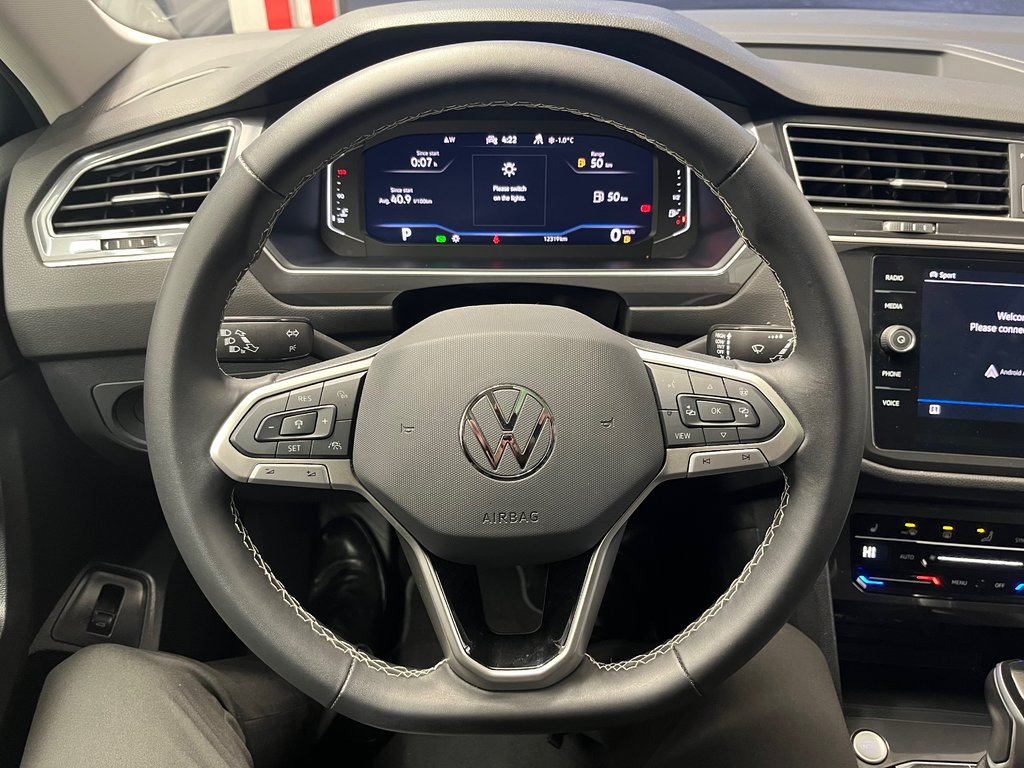 Volkswagen Tiguan Comfortline 2024 à Boucherville, Québec - 5 - w1024h768px