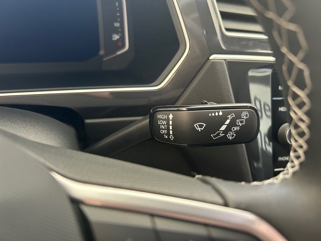 2024 Volkswagen Tiguan Comfortline in Boucherville, Quebec - 22 - w1024h768px