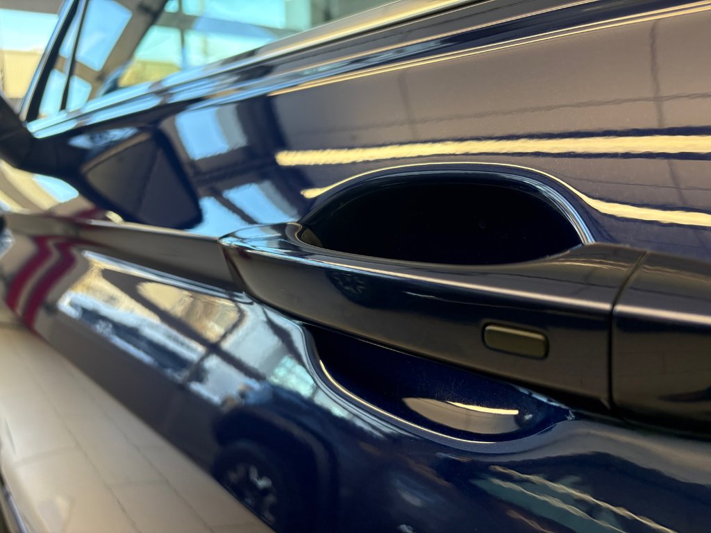 2024 Volkswagen Tiguan Highline R-Line in Boucherville, Quebec - 9 - w1024h768px