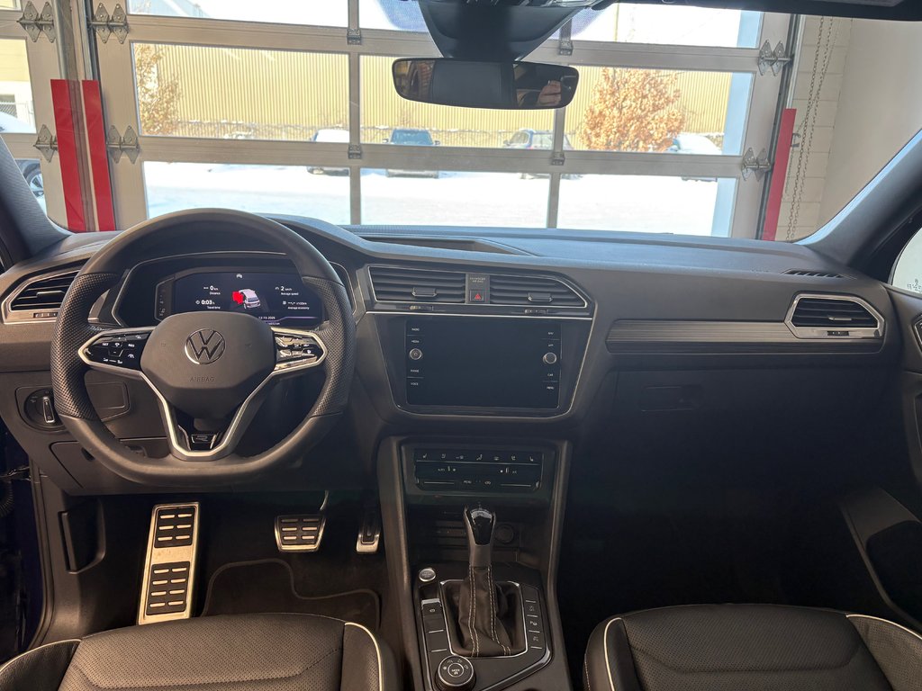 2024 Volkswagen Tiguan Highline R-Line in Boucherville, Quebec - 27 - w1024h768px