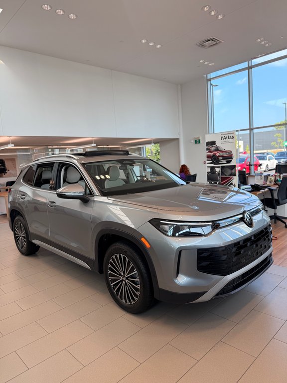 Volkswagen Tiguan Comfortline 2025 à Boucherville, Québec - 5 - w1024h768px