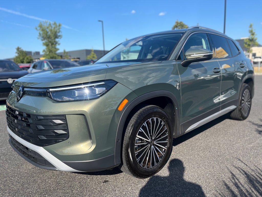 2025 Volkswagen Tiguan Comfortline in Boucherville, Quebec - 1 - w1024h768px