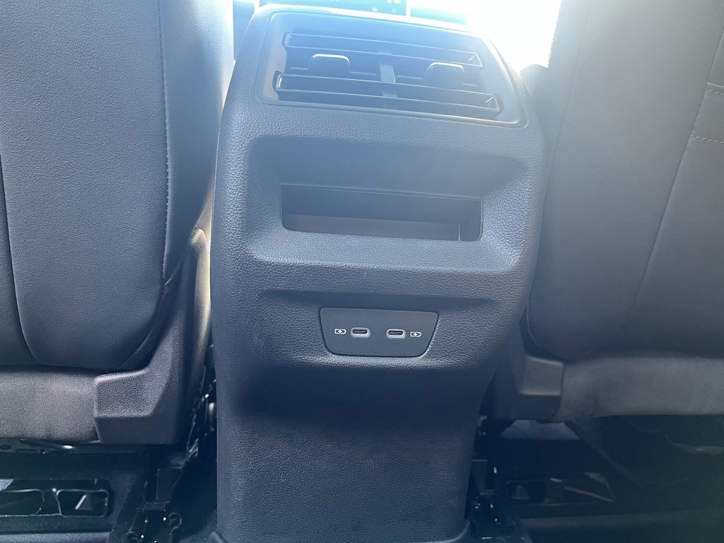2025 Volkswagen Tiguan Comfortline in Boucherville, Quebec - 13 - w1024h768px
