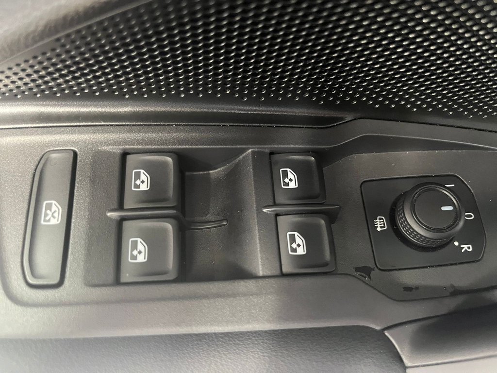 Volkswagen Tiguan Trendline 2025 à Boucherville, Québec - 23 - w1024h768px