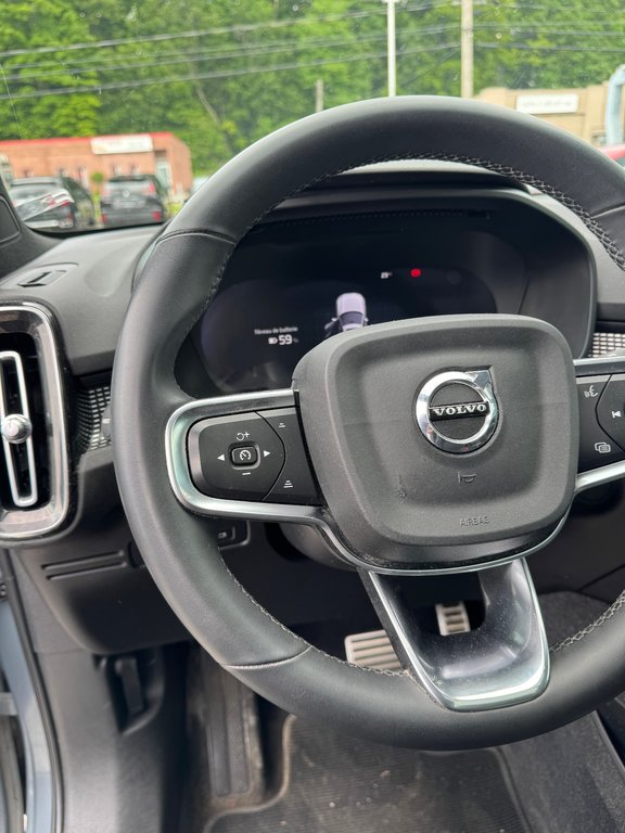 Volvo XC40 Recharge Pure Electric Plus 4D Utility AWD 2022 à Terrebonne, Québec - 11 - w1024h768px