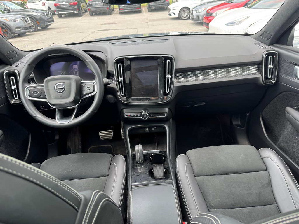 Volvo XC40 Recharge Pure Electric Plus 4D Utility AWD 2022 à Terrebonne, Québec - 18 - w1024h768px