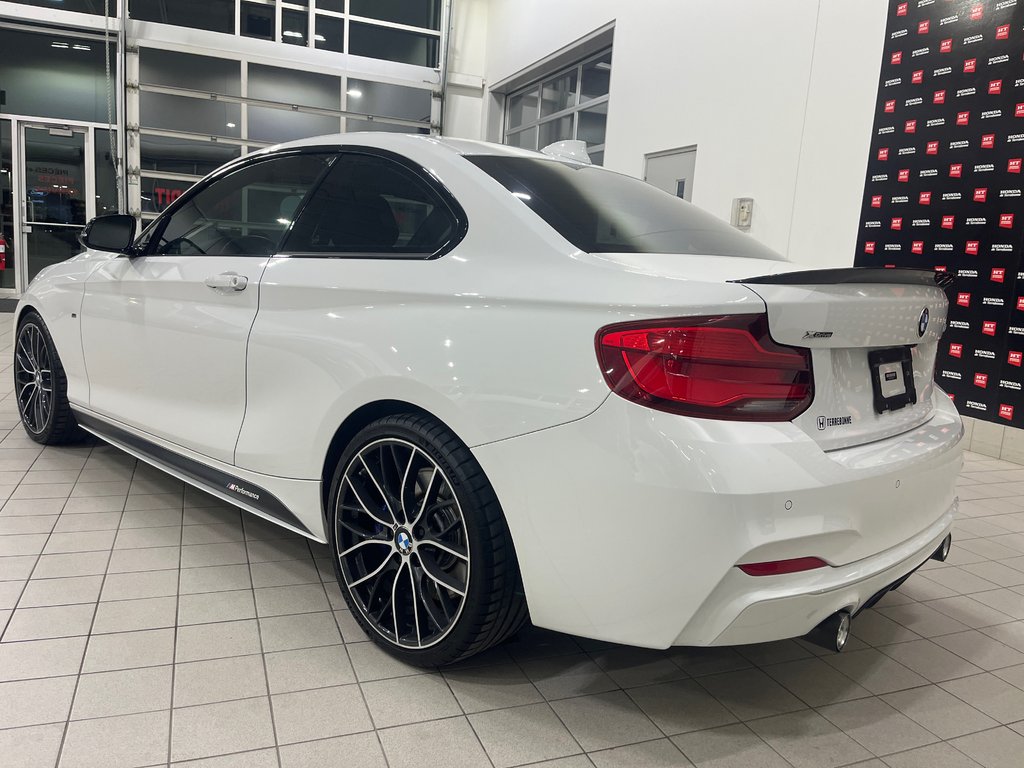 BMW 2 Series M240i xDrive 2019-6