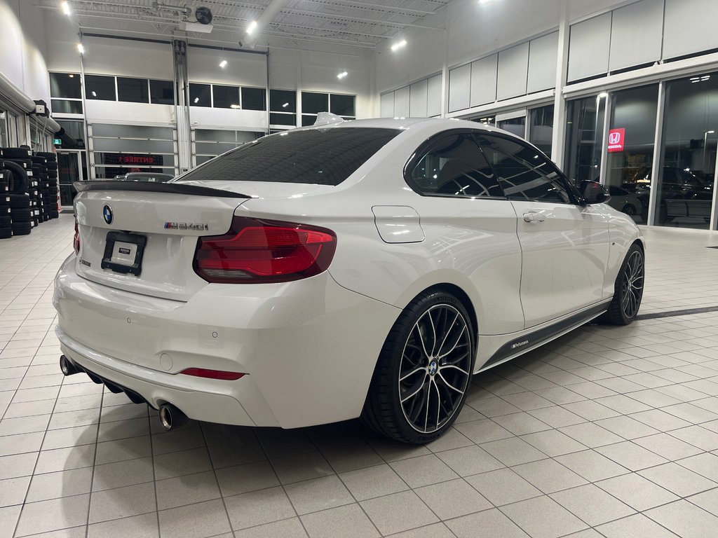 BMW 2 Series M240i xDrive 2019-4