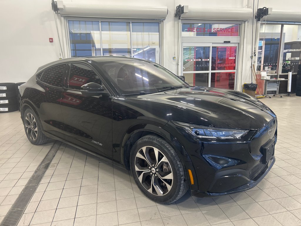 Ford Mustang Mach-E Premium 2021-3