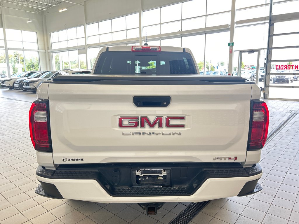 GMC Canyon AT4 2023-7