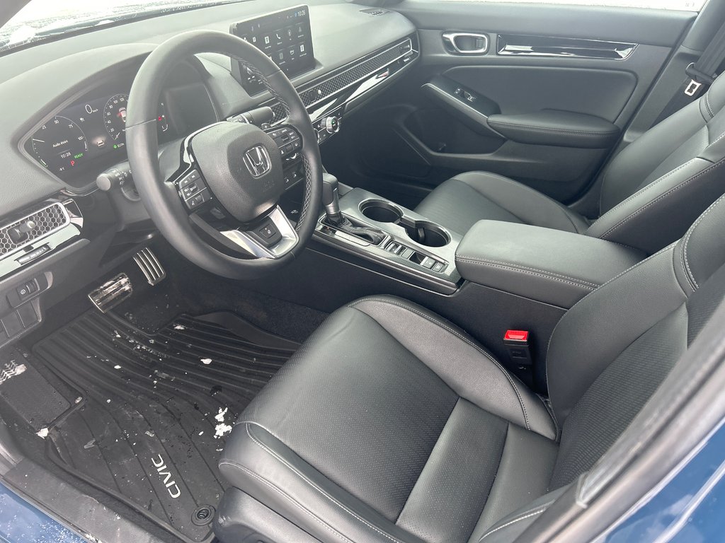 Honda Civic Sedan Hybrid Sport Touring 2025-7