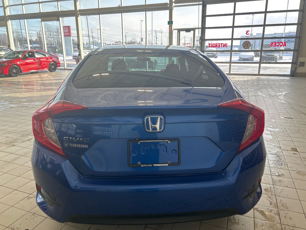 Honda Civic Sedan LX 2016-6