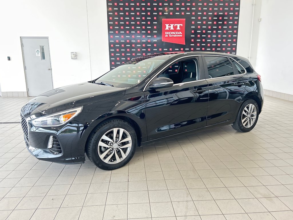 2020 Hyundai Elantra GT Preferred-1