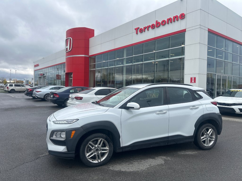 Hyundai Kona Essential 2021-0