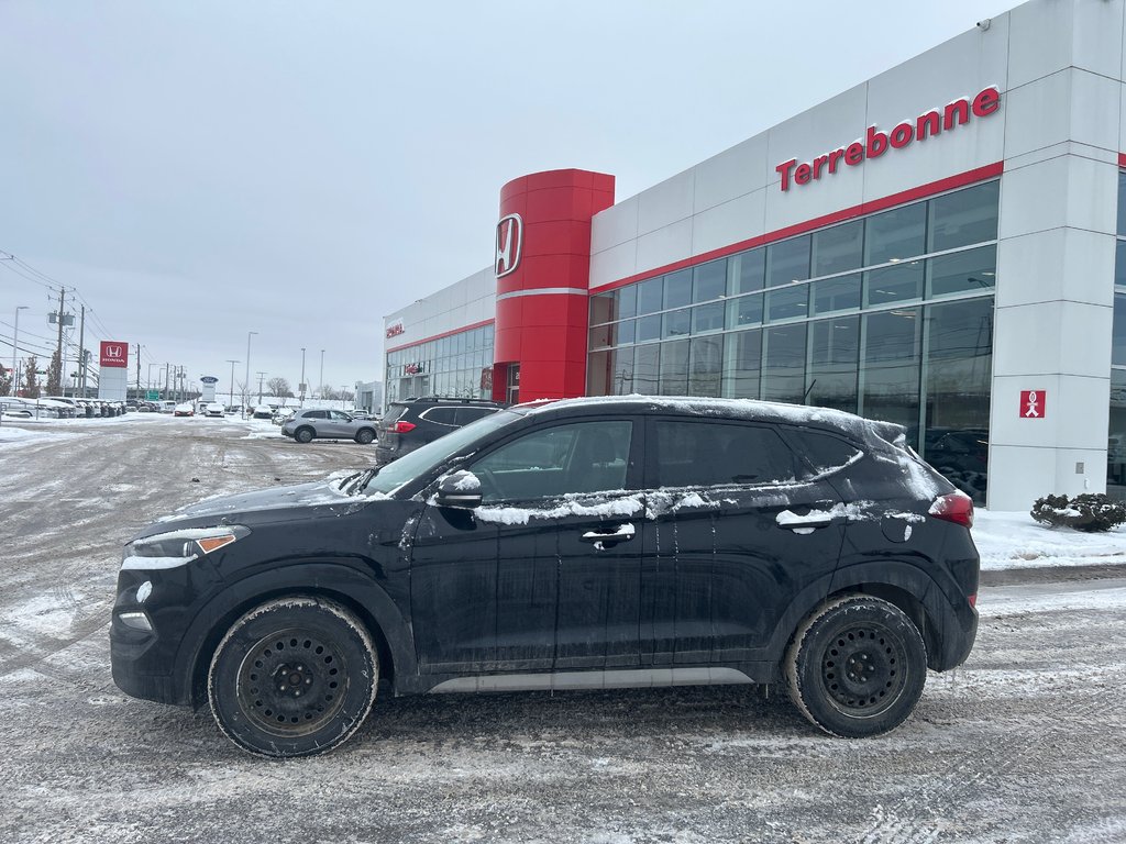 2017 Hyundai Tucson Premium-2