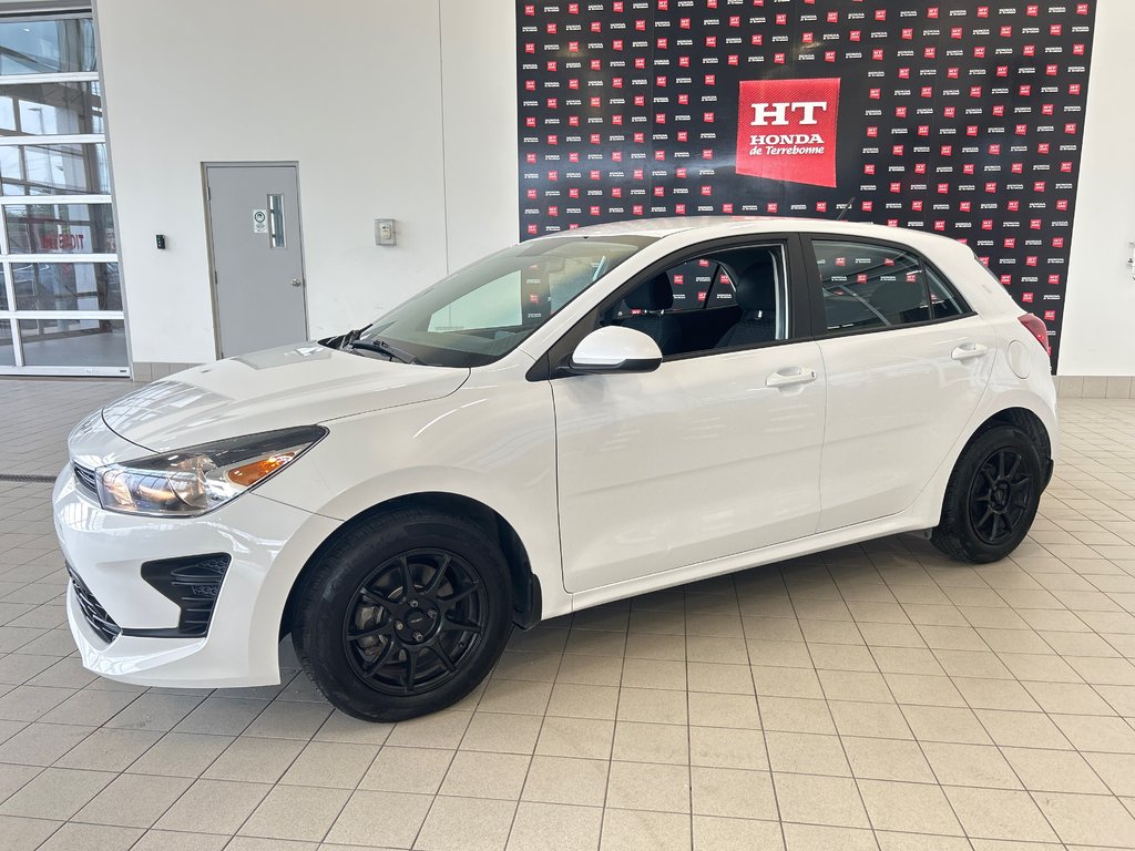2022 Kia Rio 5-door LX-1