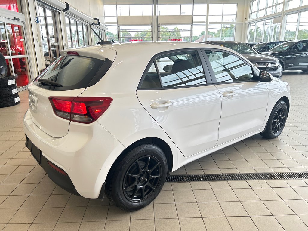 2022 Kia Rio 5-door LX-4