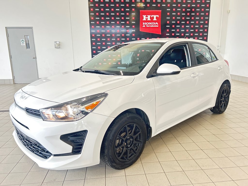 2022 Kia Rio 5-door LX-0