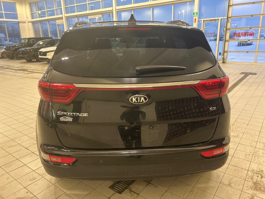 Kia Sportage EX 2018-6